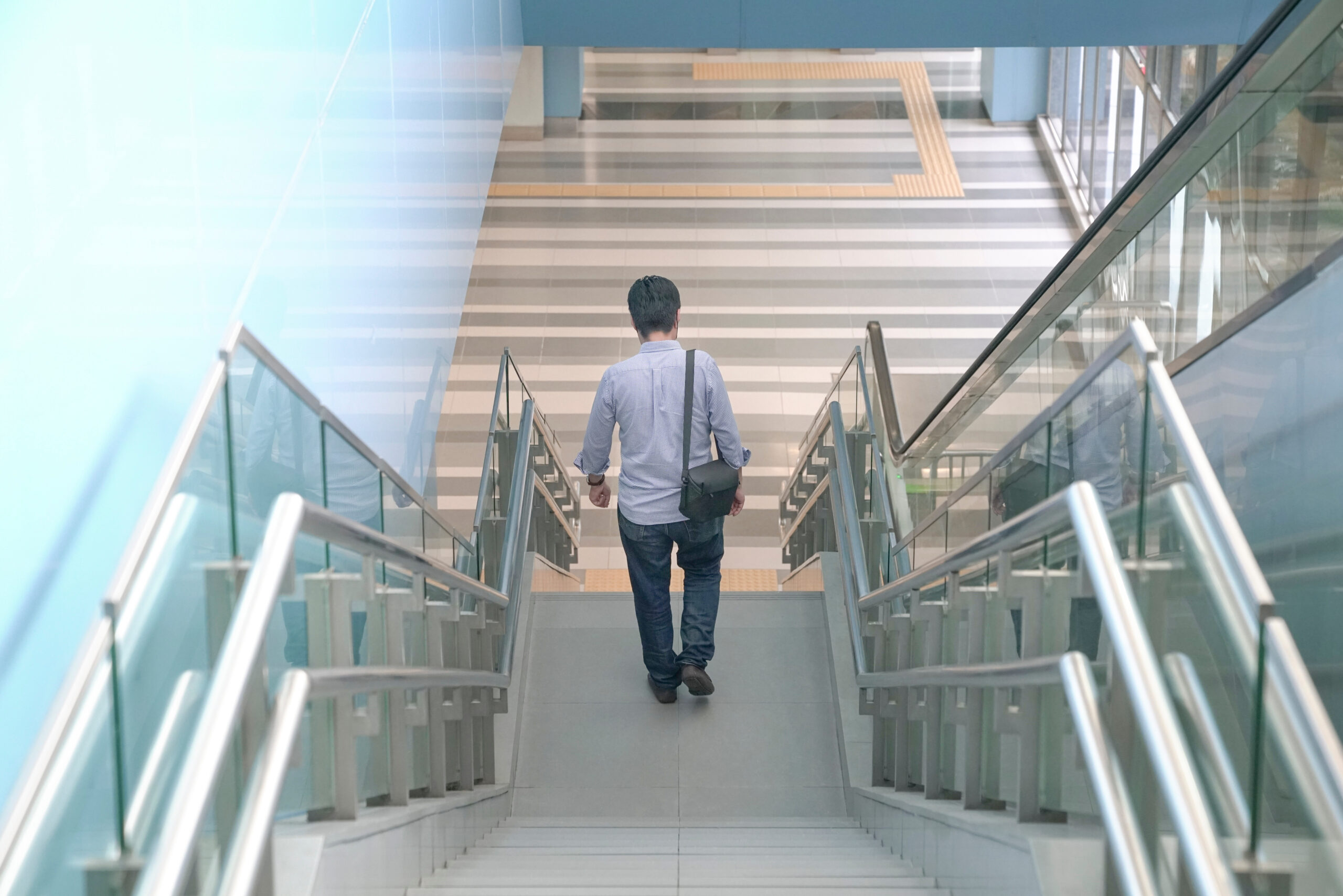 Business partner leaving the business